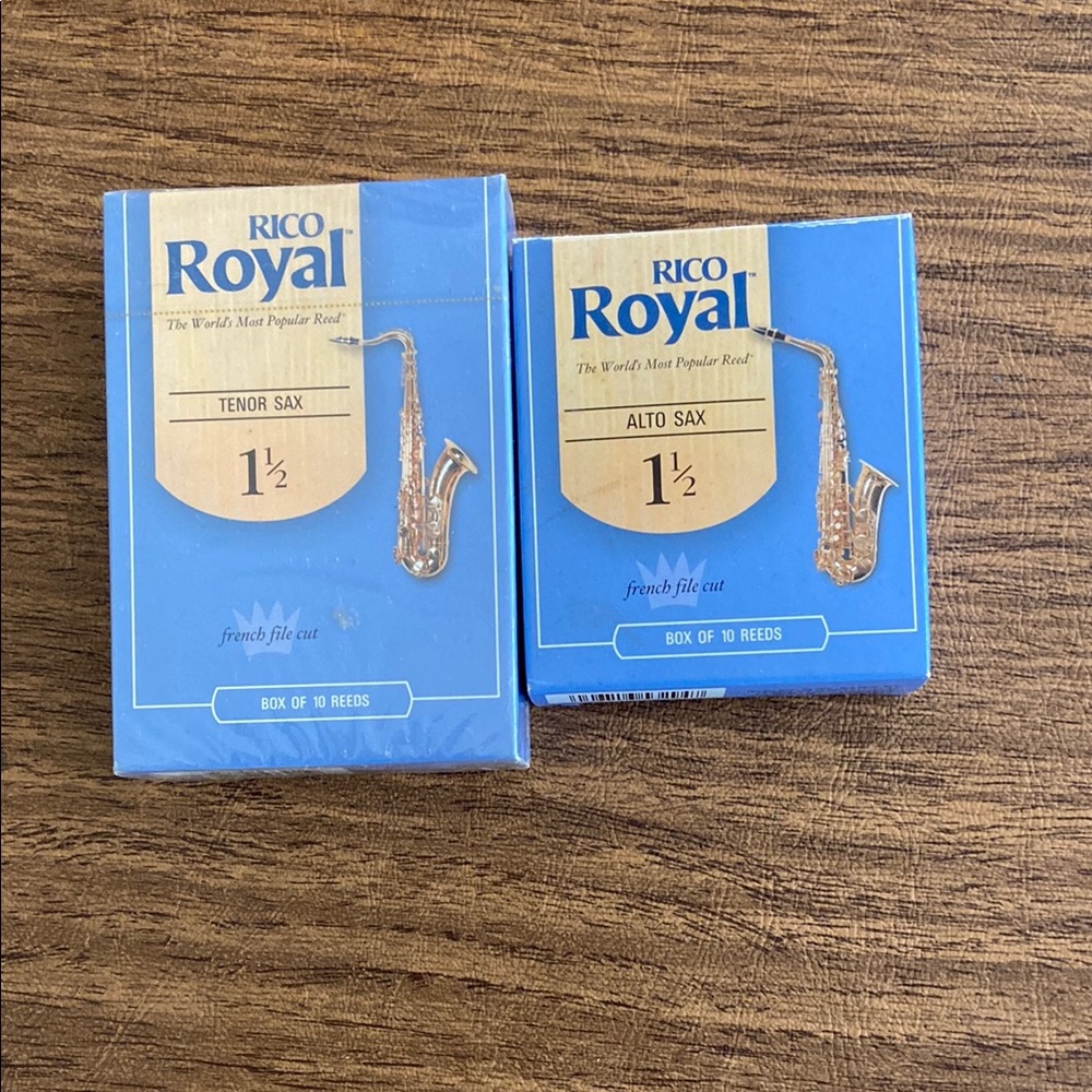 RICO ROYAL TENOR & ALTO SAX REEDS 
SIZE: 1 1/2